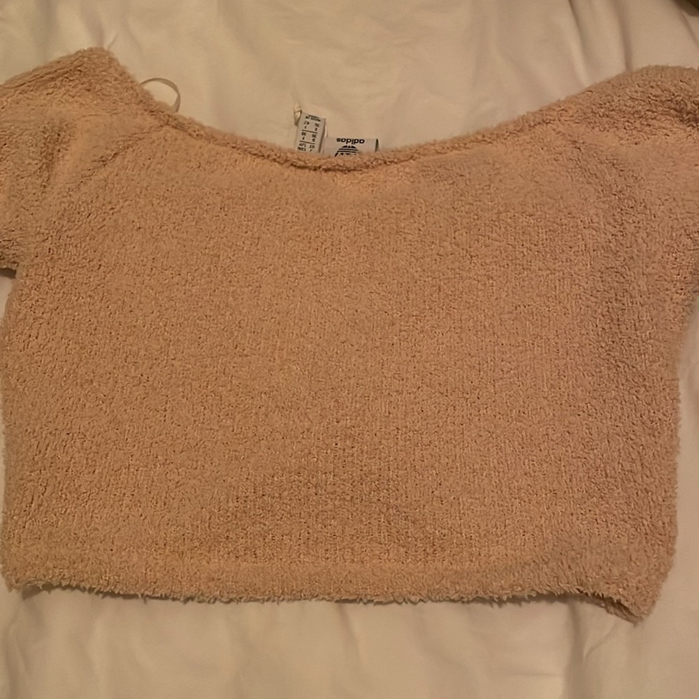 Adidas long sleeve fuzzy crop - Picture 4 of 4